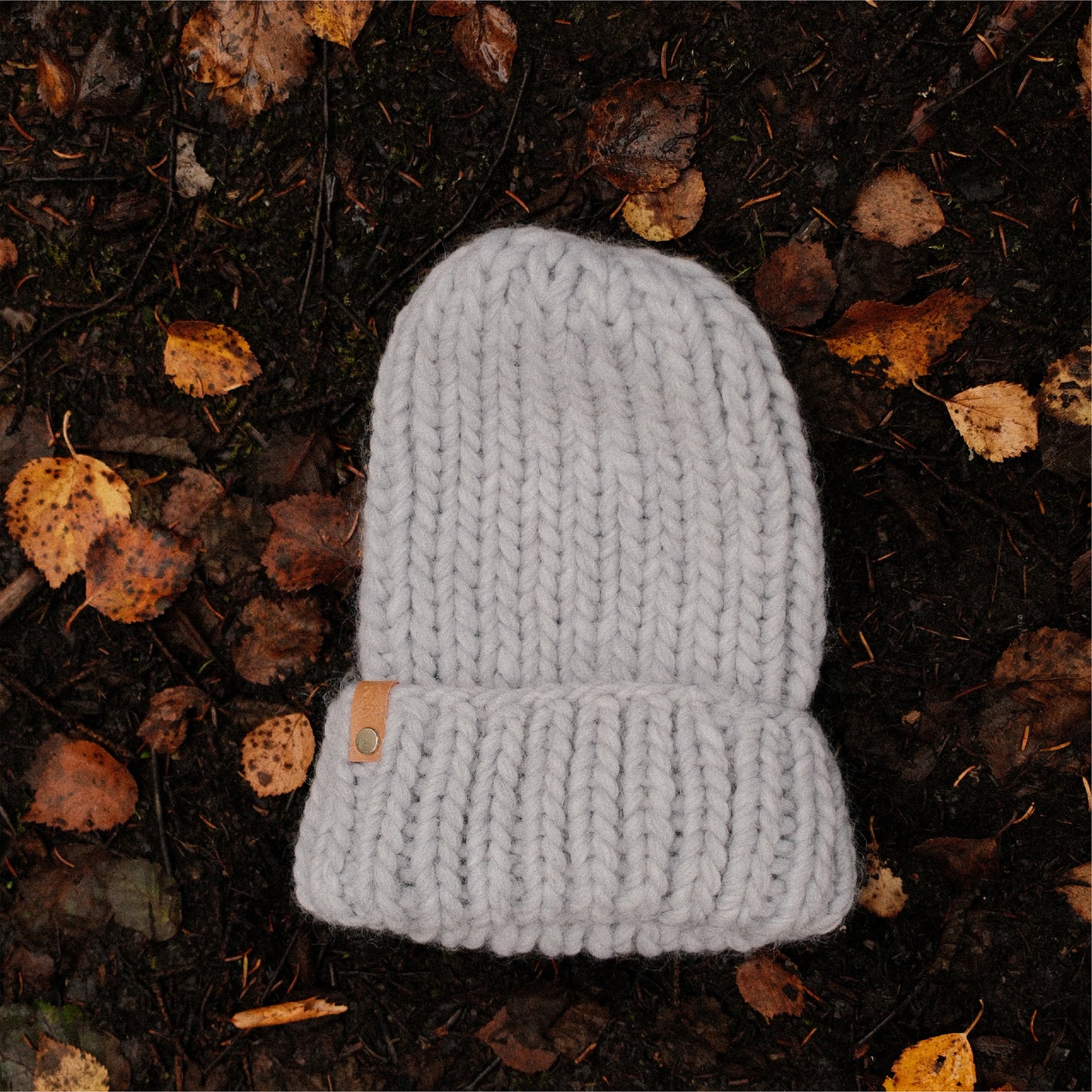 STICKUT - Knitting kit - Light Grey Beanie