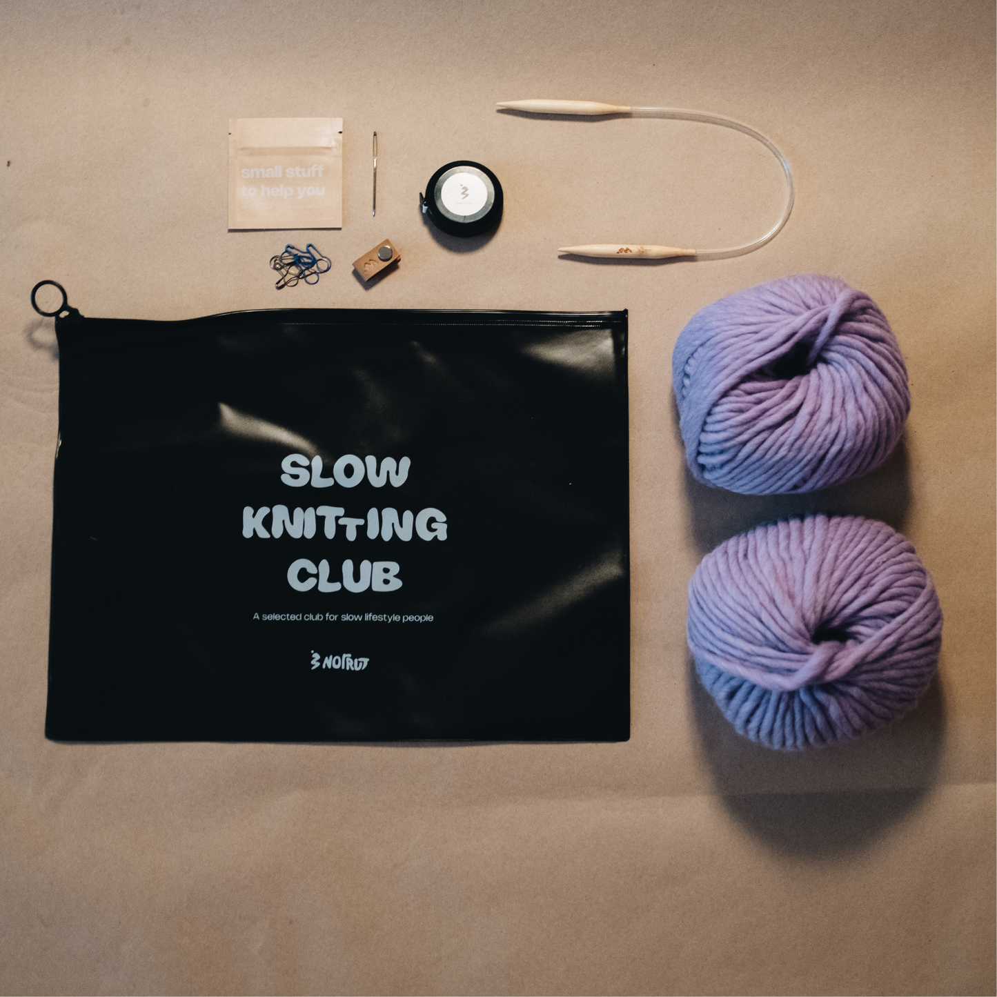 STICKUT - Knitting kit - Purple Beanie