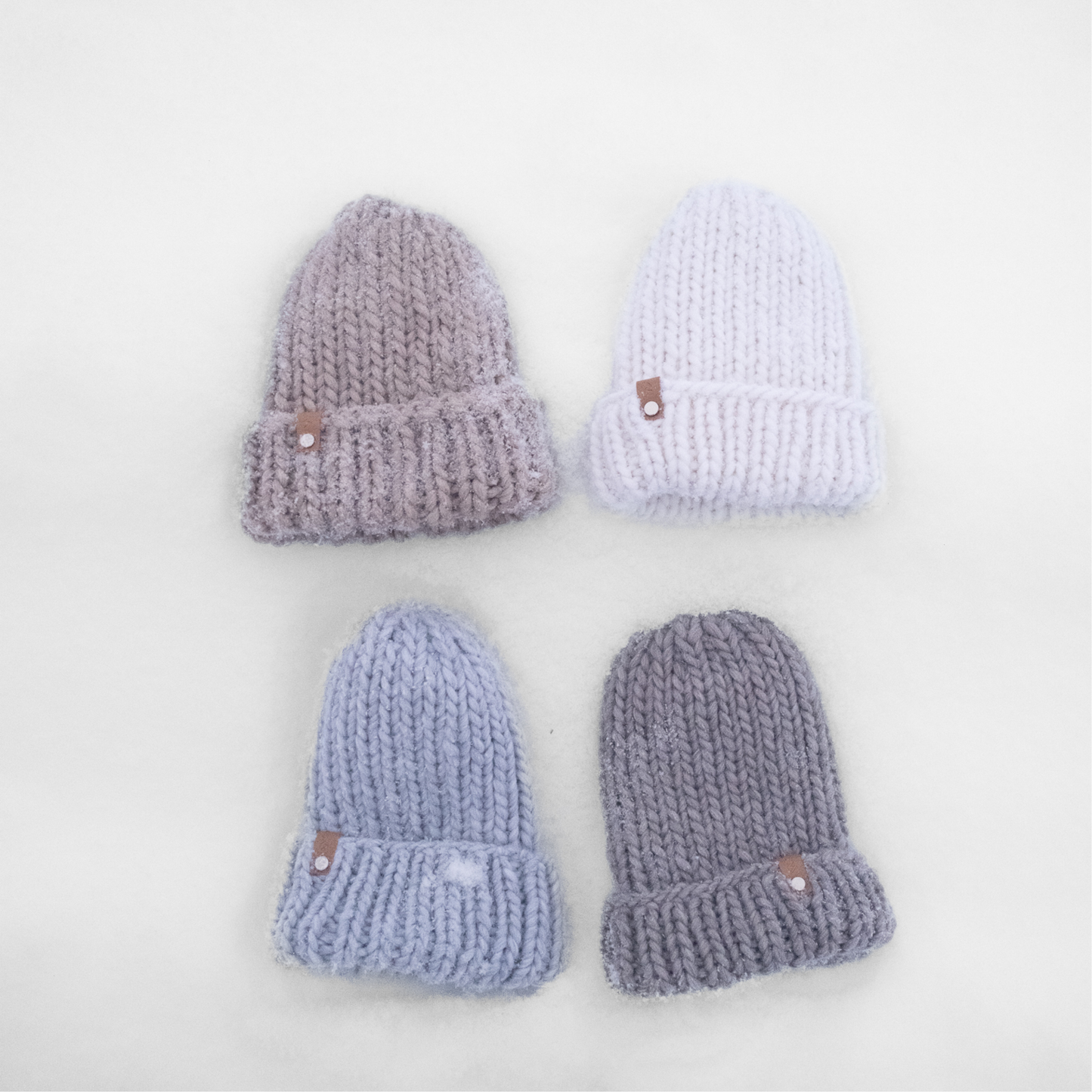 STICKUT - knitting kit - Beige Beanie