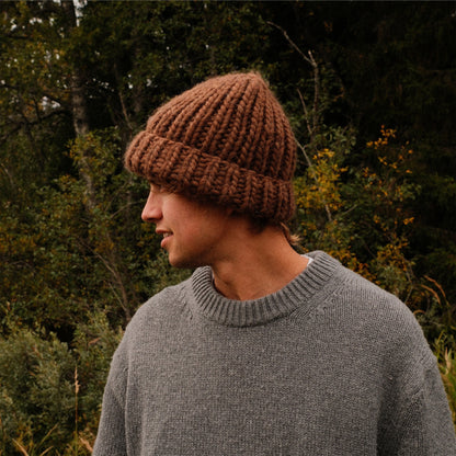 STICKUT - Knitting kit - Brown Beanie