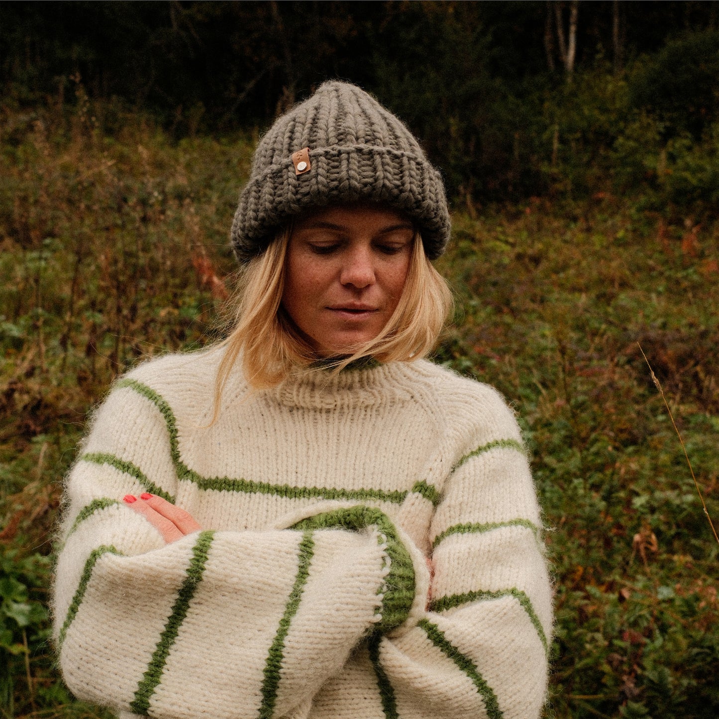 STICKUT - Knitting kit - Dark Green Beanie