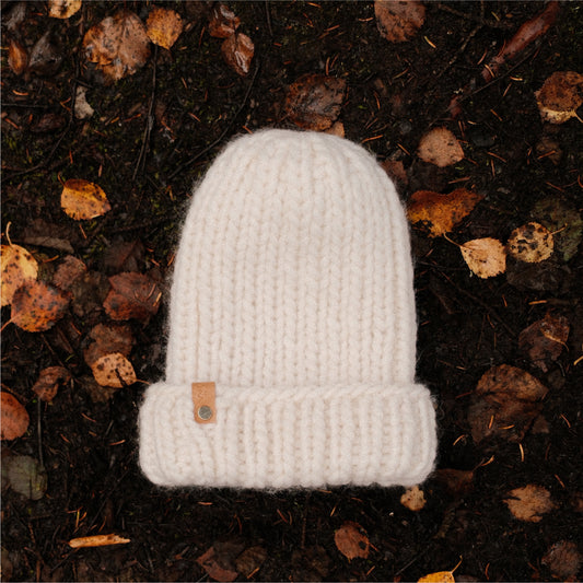 STICKUT - Knitting kit - White Beanie