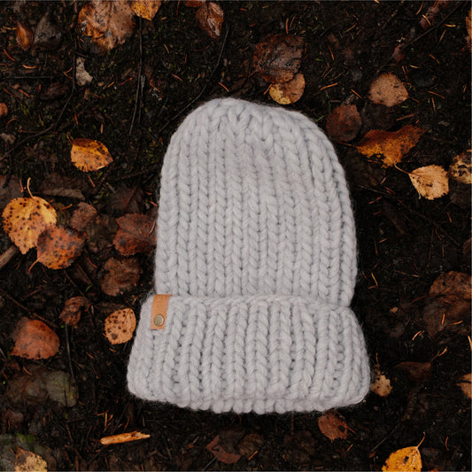 STICKUT - Knitting kit - Light Grey Beanie